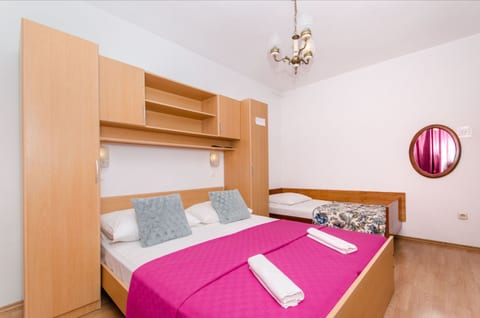 Apartment and Rooms Ivan - Unit 56559-15