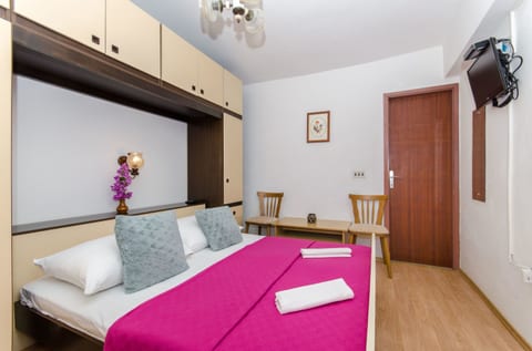 Apartment and Rooms Ivan - Unit 56571-15