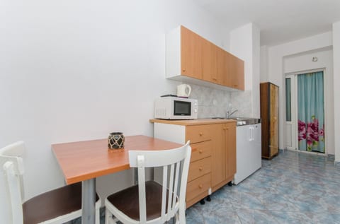 Apartment and Rooms Ivan - Unit 56570-15