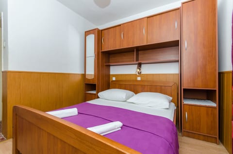 Apartment and Rooms Ivan - Unit 56569-15