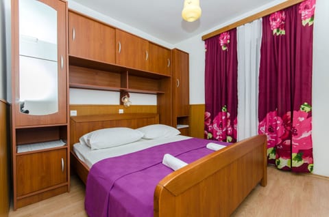 Apartment and Rooms Ivan - Unit 56569-15