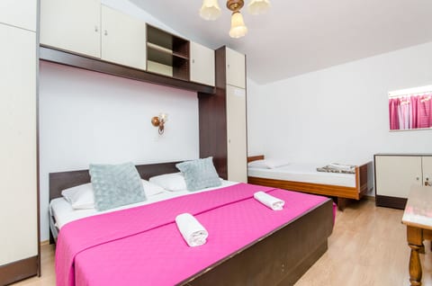 Apartment and Rooms Ivan - Unit 125886-15