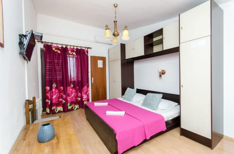 Apartment and Rooms Ivan - Unit 125886-15