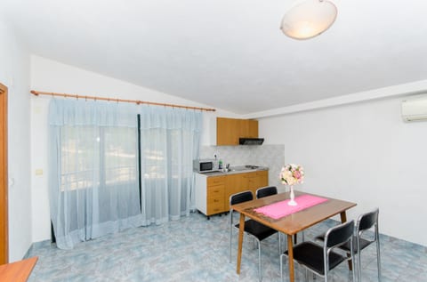 Apartment and Rooms Ivan - Unit 125887-15