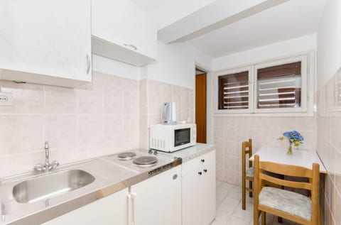 Apartment and Rooms Ivan - Unit 125888-15