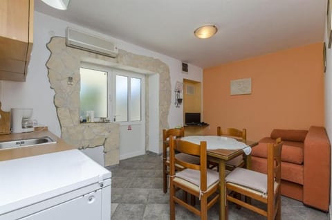 Apartments Anita - Unit 56608-15
