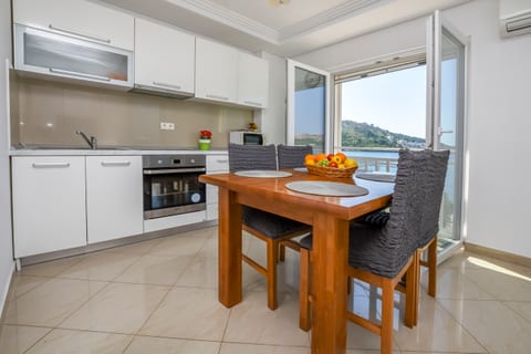 Apartments Silvana - Unit 56660-15