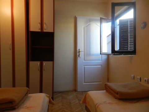 Apartment Vlado - Unit 56686-15