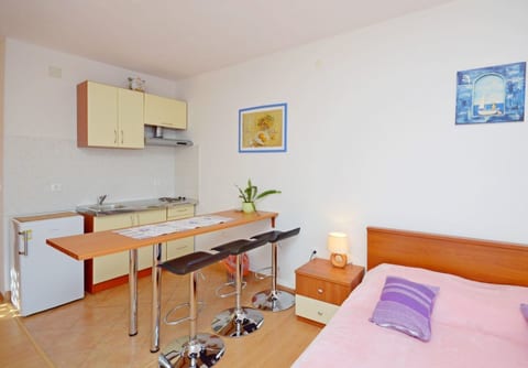 Apartments Luka - Unit 56714-15