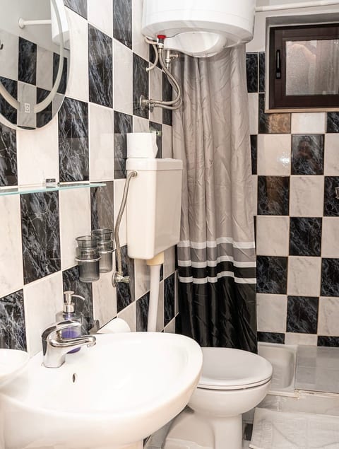 Apartments and Rooms Barbara - Unit 56729-15