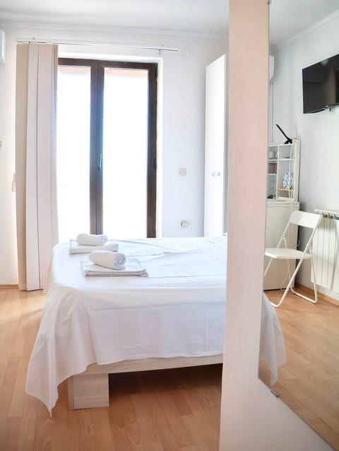 Apartments and Rooms Barbara - Unit 56733-15