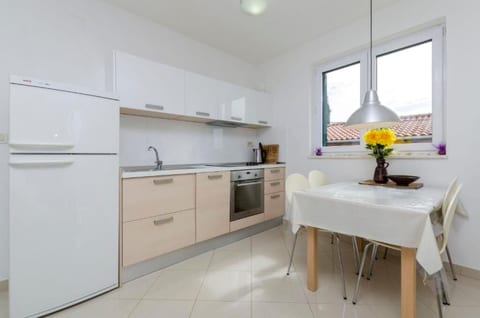 Apartments Dragica - Unit 56767-15
