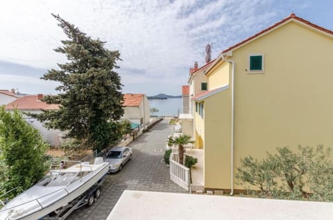 Apartments Dragica - Unit 56767-15