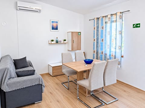 Apartment Brnabic - Unit 56828-15