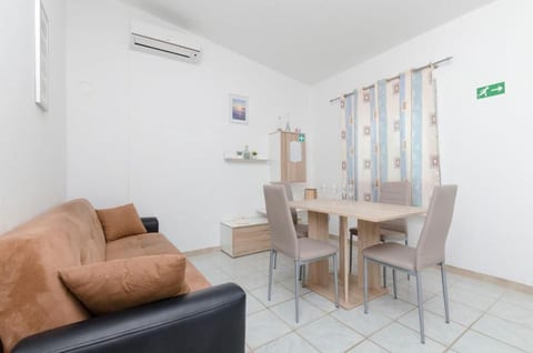 Apartment Brnabic - Unit 56828-15
