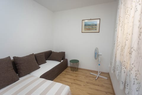 Apartments Near Hangar beach - Unit 56889-15