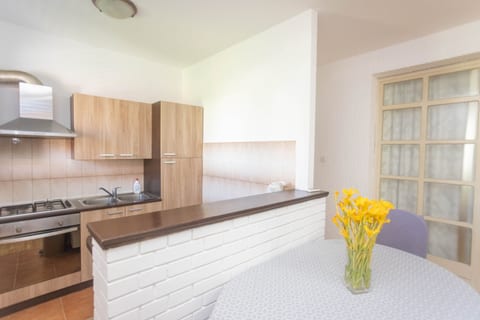 Apartments Near Hangar beach - Unit 56890-15