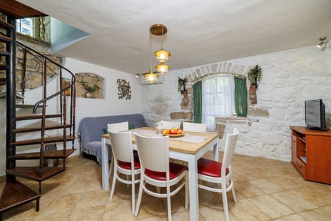 Apartment Josip - Unit 51679-61