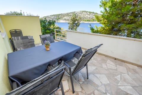 Apartments Maja - Unit 57095-15