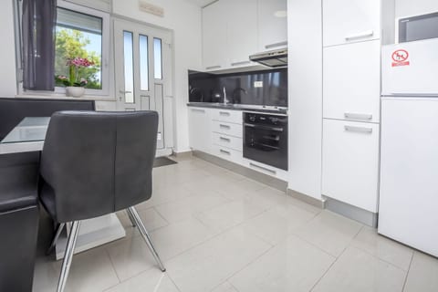 Apartments Maja - Unit 57095-15