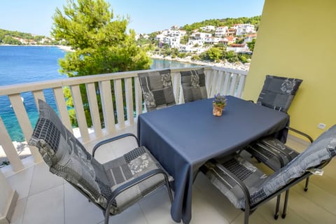 Apartments Maja - Unit 57097-15