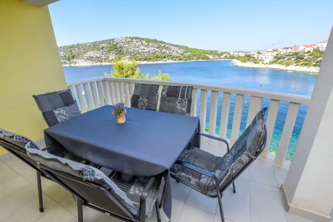 Apartments Maja - Unit 57100-15