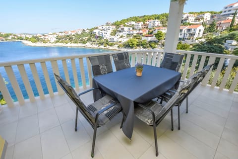 Apartments Maja - Unit 57100-15