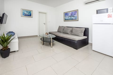 Apartments Maja - Unit 124613-15