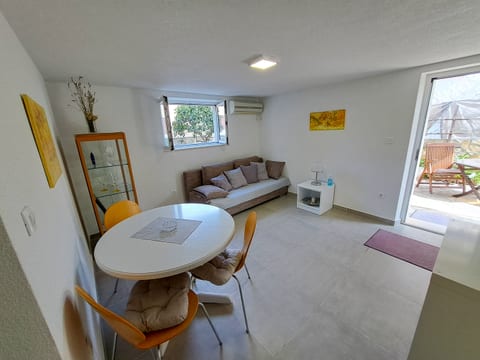 Apartments Ivanka - Unit 57093-15
