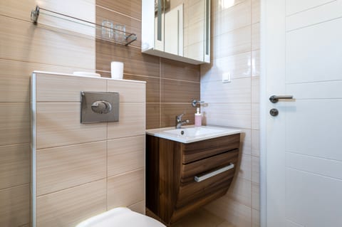House Goran - Unit 57323-15