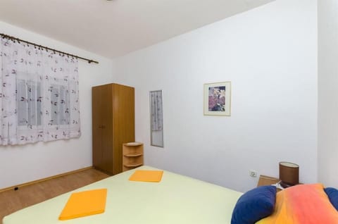 Apartments Zdenka - Unit 57387-15