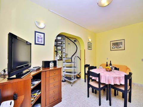 House Bruno - Unit 57480-15