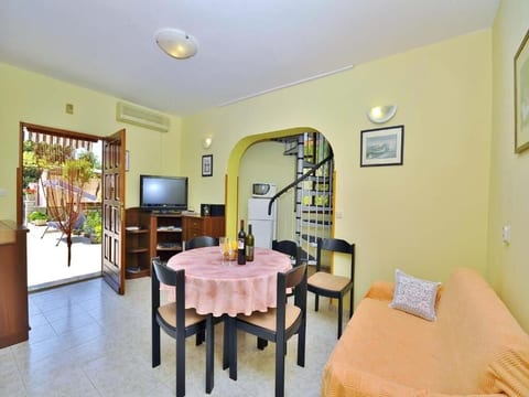 House Bruno - Unit 57480-15