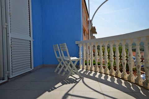 Apartment Blue House - Unit 124464-15