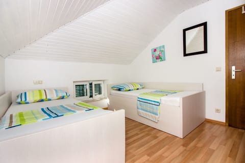 House Marinka - Unit 124480-15