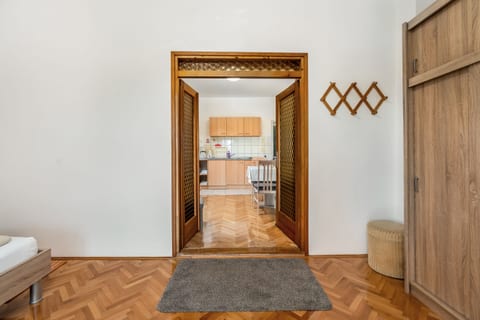 Apartment Vinko - Unit 124677-15