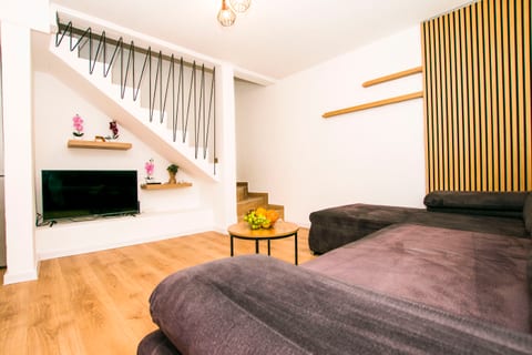 House Astrid - Unit 124755-15