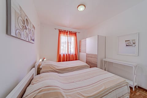 Apartments Vesna - Unit 126059-15