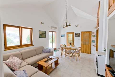 Apartment Ina - Unit 126121-15