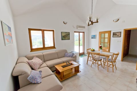 Apartment Ina - Unit 126121-15