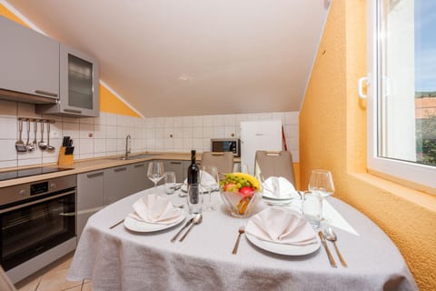 Apartment Davor - Unit 126449-15