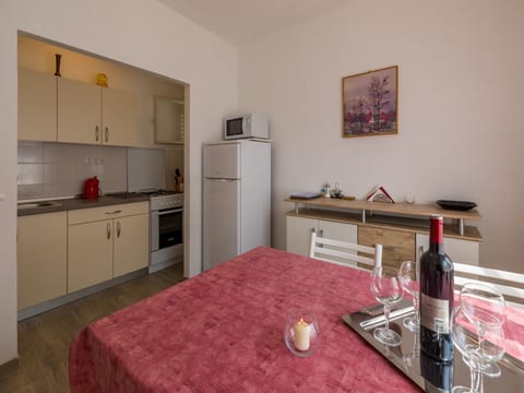 Apartment Mia - Unit 126514-15