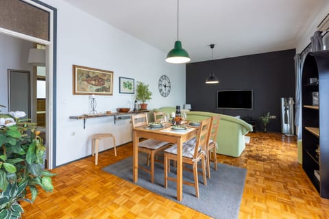 Apartment Suzy - Unit 126613-15