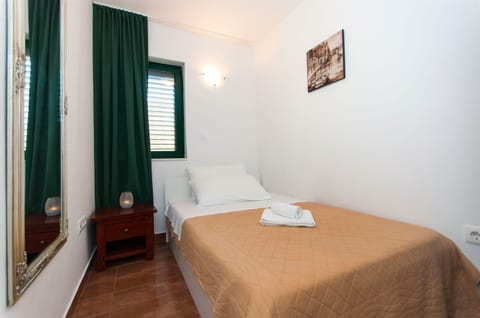 Apartments Sanja - Unit 126773-15