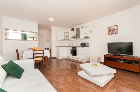 Apartments Sanja - Unit 126773-15