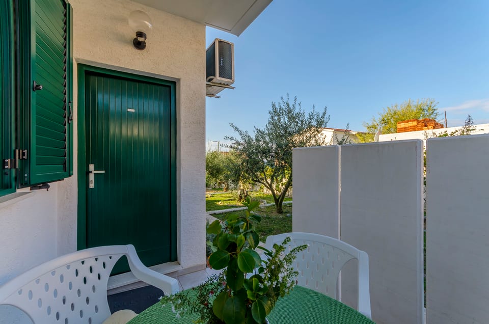 Apartments Mate - Unit 150502-15