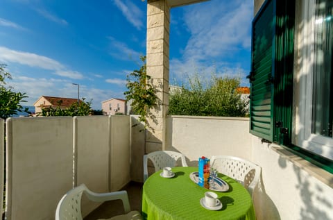 Apartments Mate - Unit 150504-15
