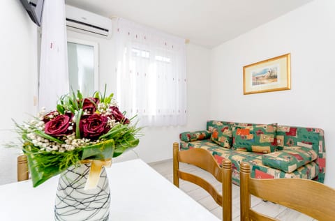 Apartments Mate - Unit 150507-15