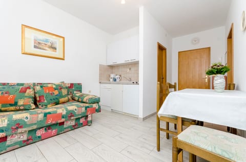 Apartments Mate - Unit 150507-15