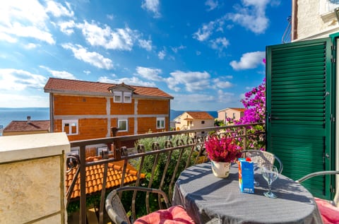 Apartments Mate - Unit 150509-15